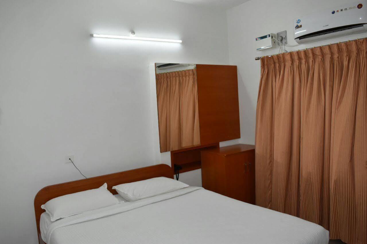 Surag Residency Hotel Tiruchirappalli Luaran gambar