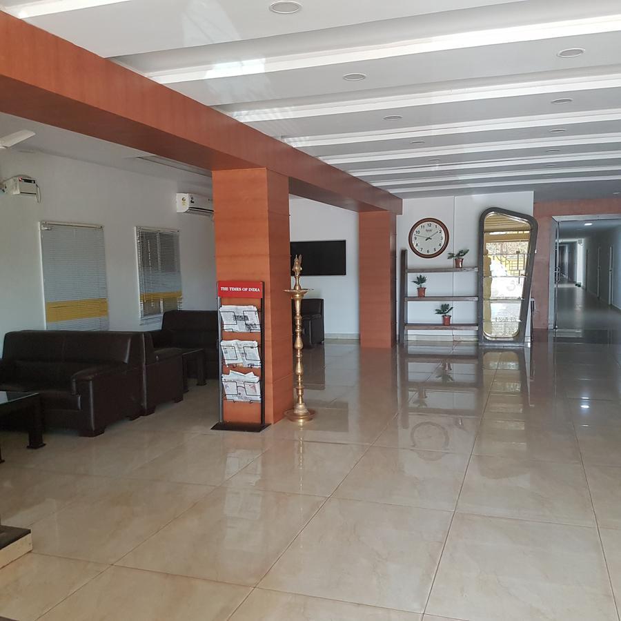 Surag Residency Hotel Tiruchirappalli Luaran gambar